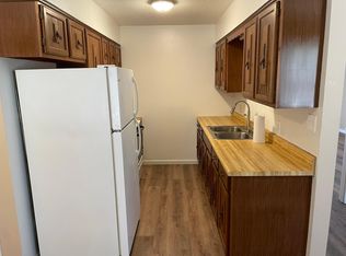 26 Lower Glady Fork Rd, Candler, NC 28715