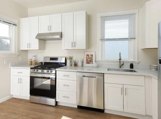 815 61st St #811, Emeryville, CA 94608