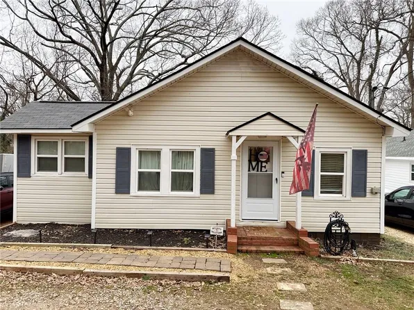 226 Brown St, Carrollton, GA 30117