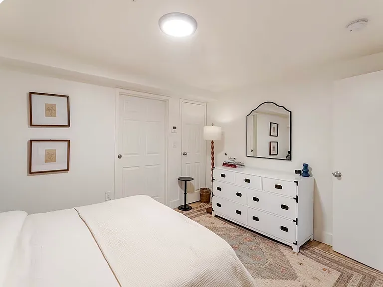 25 E Main St #1 — Photo 8