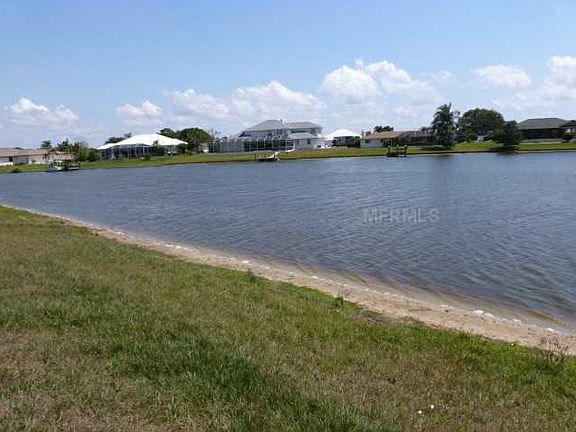 3rd image of 12650 SW Lakeside Dr