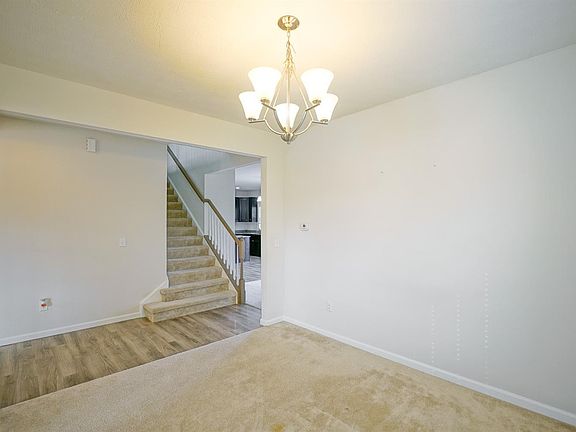 5th image of 1050 Brant Pl