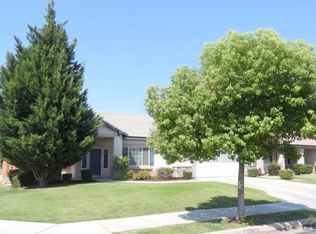 10816 Shannon Falls Dr, Bakersfield, CA