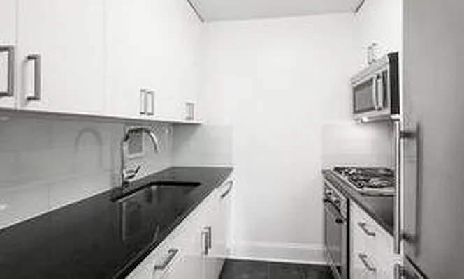 Rented by Alexander Anderson Real Estate Group | media 3