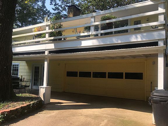 4th image of 1721 Leisure Ln