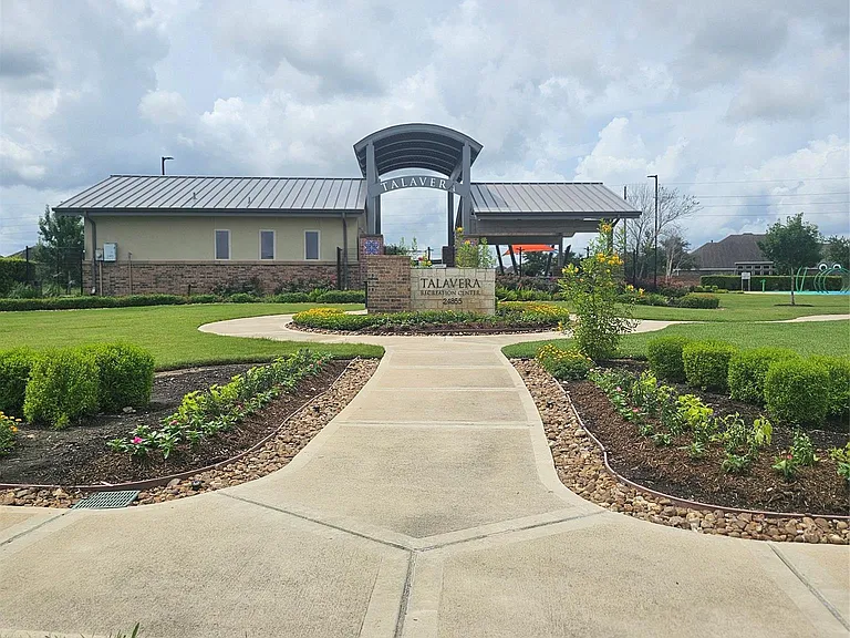 11518 Harmony Summit Trce — Photo 38