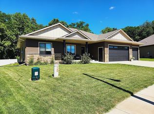 237 Marie Dr, Holmen, WI 54636