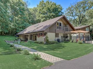 N3073 Marshall Ln, Lake Geneva, WI 53147