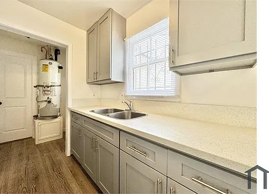 5059 W 20th St #1 — Photo 11