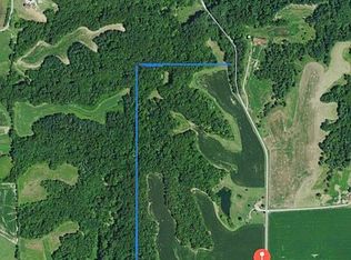 1058 1185e St, Mount Sterling, IL 62353