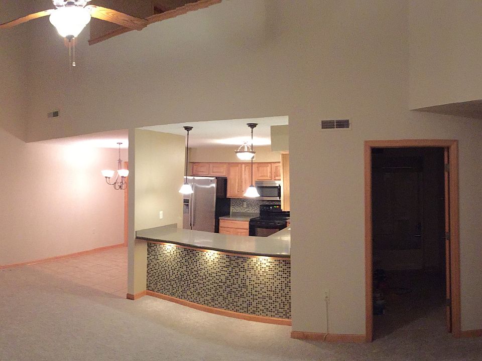 1st image of W397N5897 Autumn Woods Dr