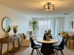 45 Christopher Dr APT 133, Methuen, MA 01844