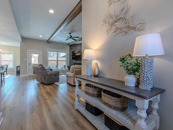 5th image of 6043 Coral Ridge Dr