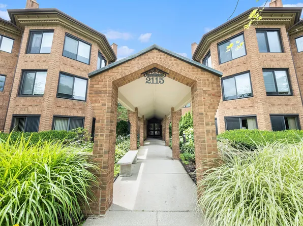 2115 Nature Cove Ct APT 202, Ann Arbor, MI 48104