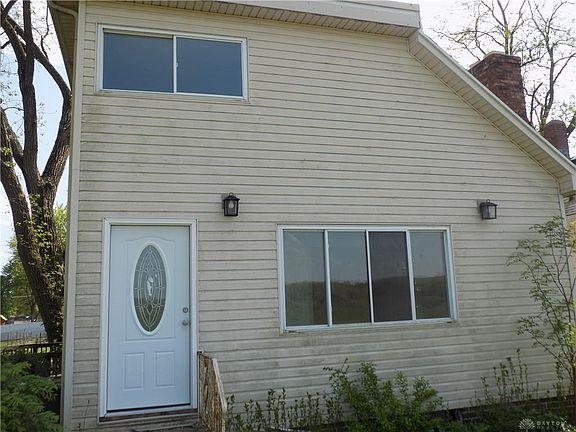 2nd image of 430 Catherine Ave