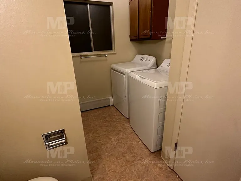 1101 S Bryan Ave — Photo 8