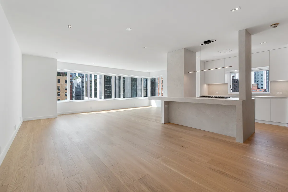425 East 58th St Unit 14G  