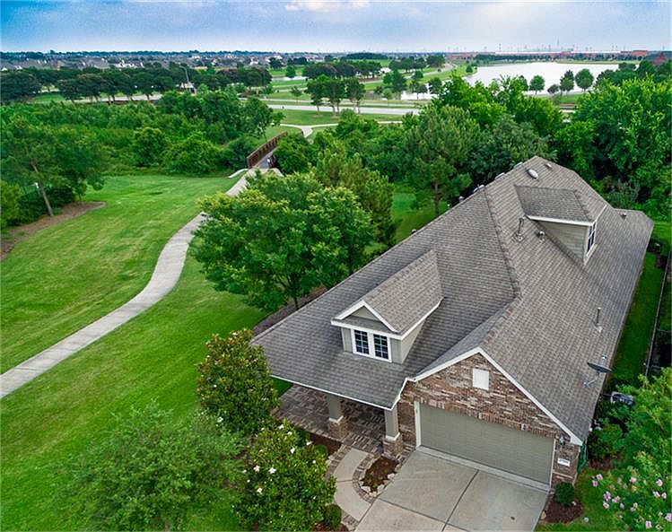1st image of 17103 Williams Oak Dr