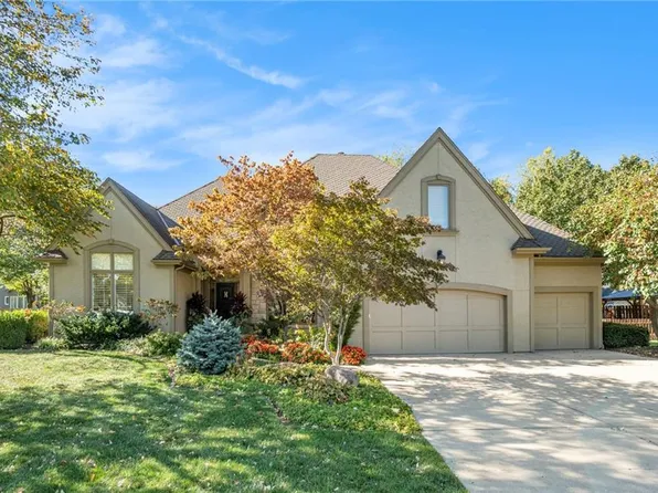 14066 Knox St, Overland Park, KS 66221