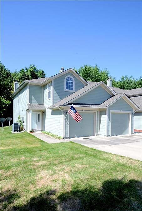 1st image of 6060 NE Moonstone Dr