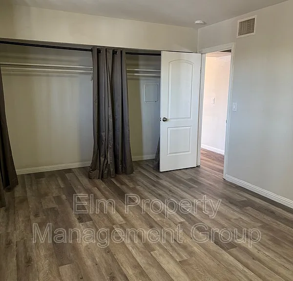 615 S Royal Crest Cir #24 — Photo 6