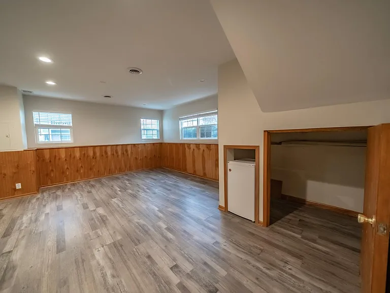 17421 Yakima Dr — Photo 17