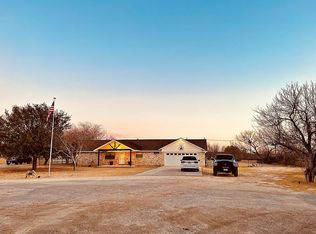 585 Rodeo Trl, Del Rio, TX 78840