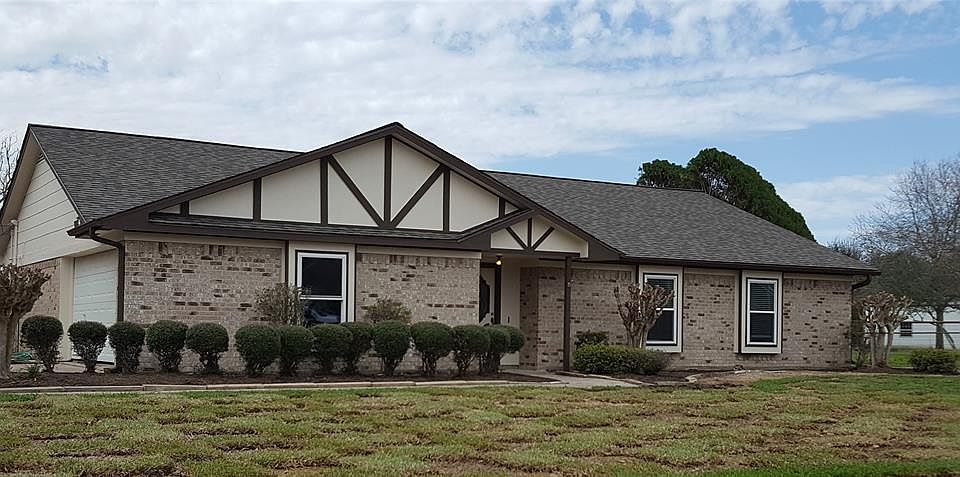 1st image of 18103 E Cypress Hill Cir