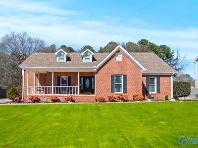 615 Summerlane Dr SW, Hartselle, AL, 35640