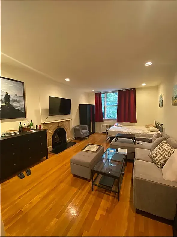 44 East 63rd Street — Photo 1