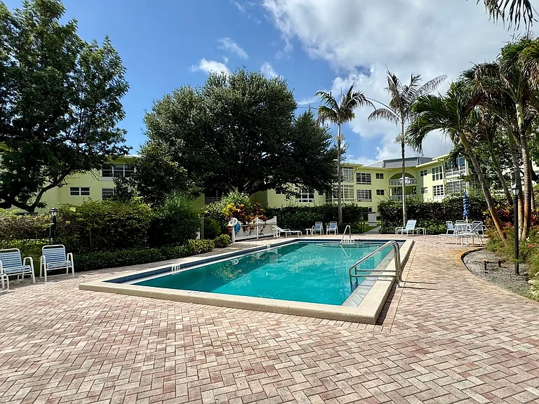 1100 Ponce De Leon Cir #E306 — Photo 30