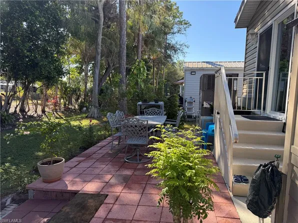 25 Bass LN, NAPLES, FL 34114