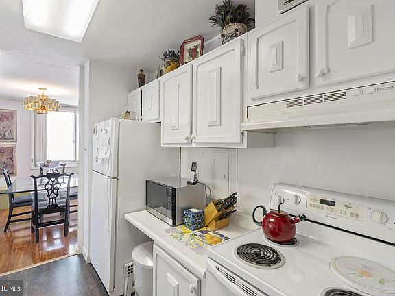 3rd image of 1901 John F Kennedy Blvd APT 2801