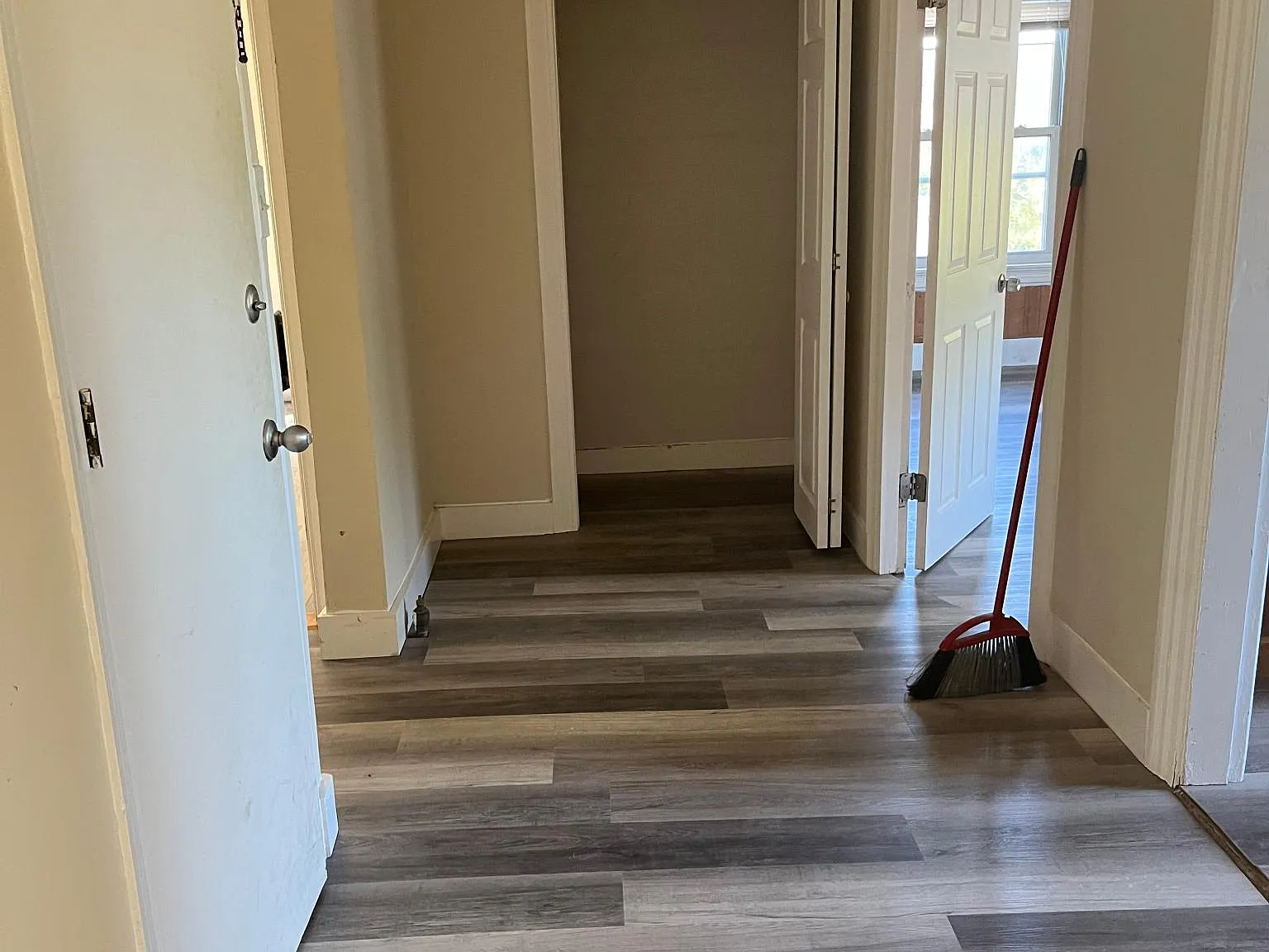2 bed, 900 sqft, $1,950 — Photo 4