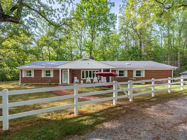 467 Candlers Mountain Rd, Rustburg, VA 24588