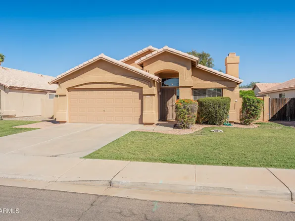 1046 W TREMAINE Avenue, Gilbert, AZ 85233