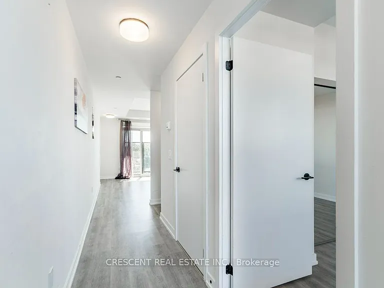 2300 Saint Clair Ave W #527 — Photo 15