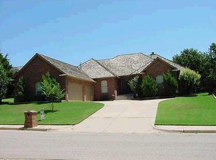 908 Northcreek Dr, Edmond, OK 73034