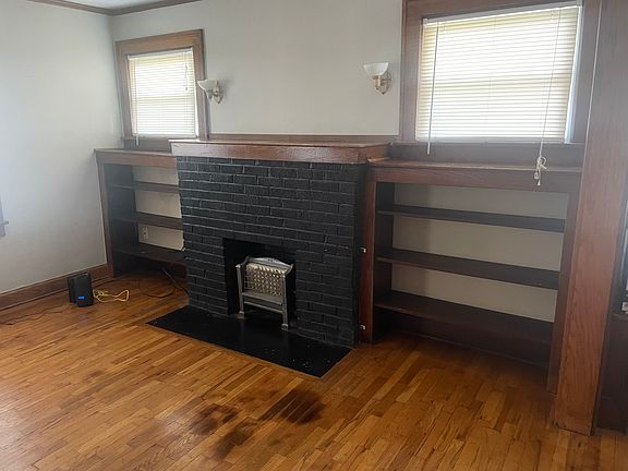 3rd image of 4126 Francis St