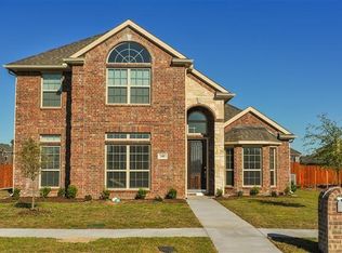140 Cool Brook Dr, Red Oak, TX 75154