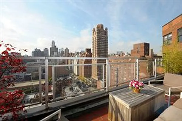 Sold by Douglas Elliman | media 13