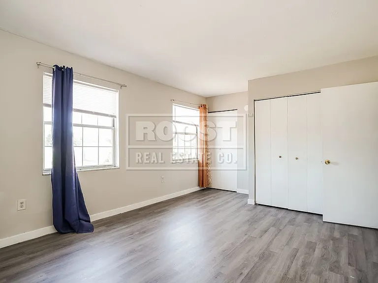 5623-5625 Chatford Dr — Photo 7