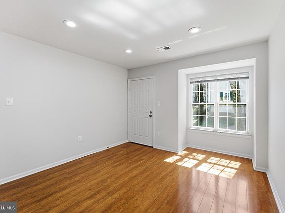 4th image of 4225 Sauterne Ct