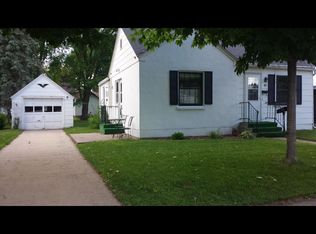 93 McKinley Ave, Clintonville, WI 54929