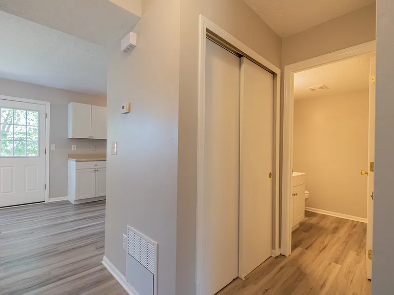 484-486 Applegate Ln #486 — Photo 40