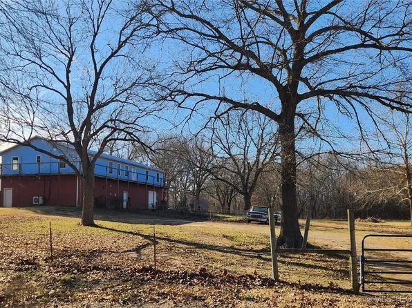 2723 S Park Ln, Atoka, OK 74525