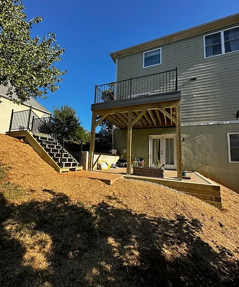 710 Palatine Ave — Photo 23