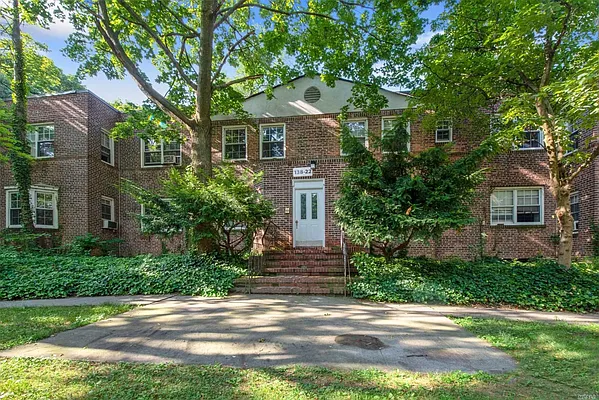 Sold by Century 21 American Homes | media 1