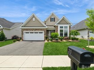 20 Metro Dr, Monroe Township, NJ 08831