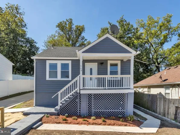 308 70th Pl, Capitol Heights, MD 20743